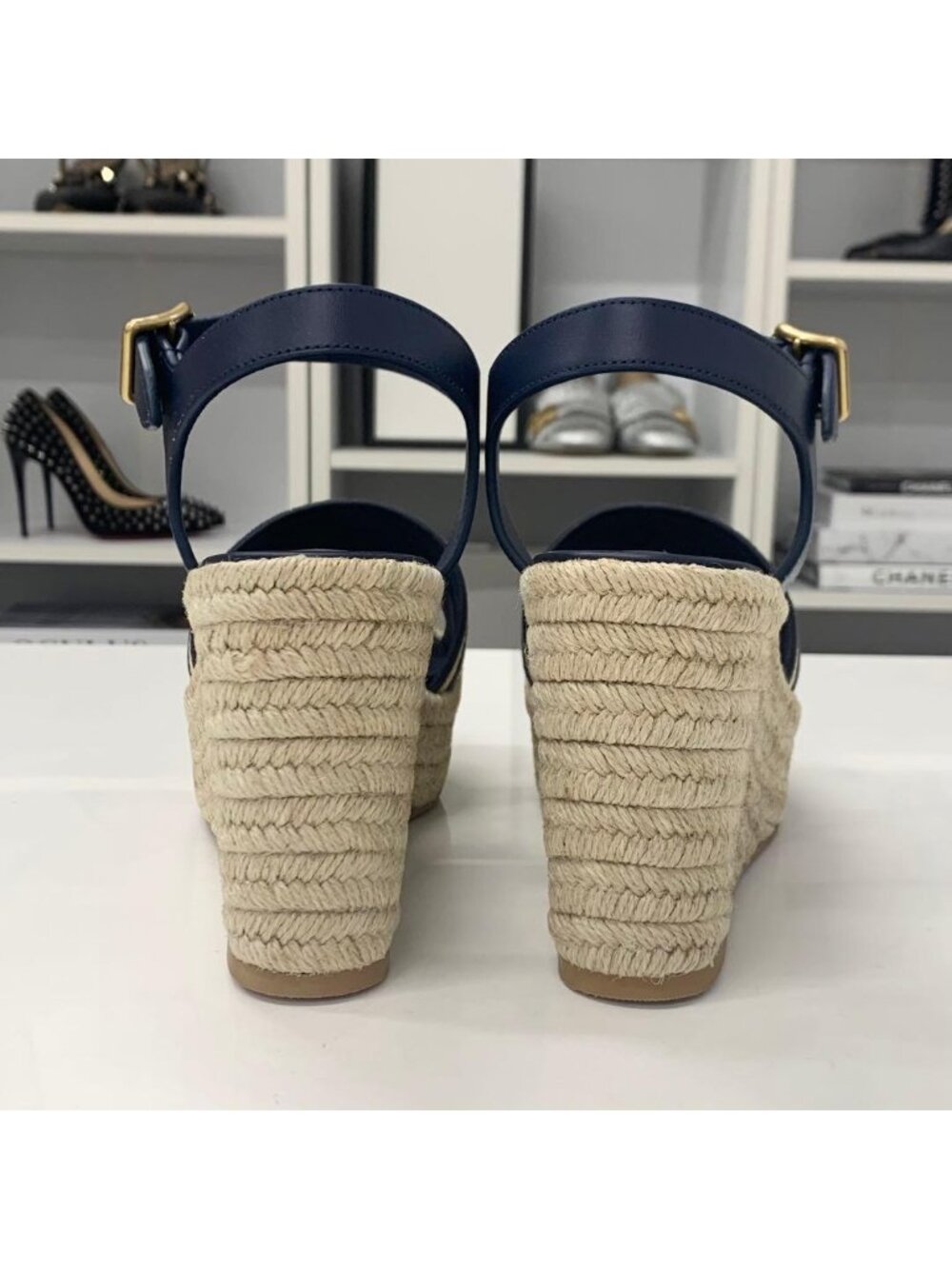 Dior Dway Embroidered Logo Sandals - Picture 6 of 10